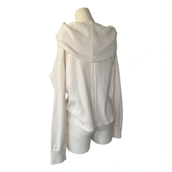 FREE PEOPLE Hazy Heart Thermal Top In White - Picture 5 of 8